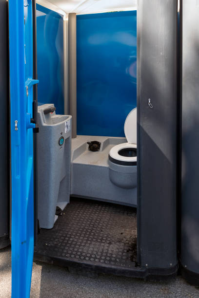 Best Luxury portable toilet rental  in Smackover, AR
